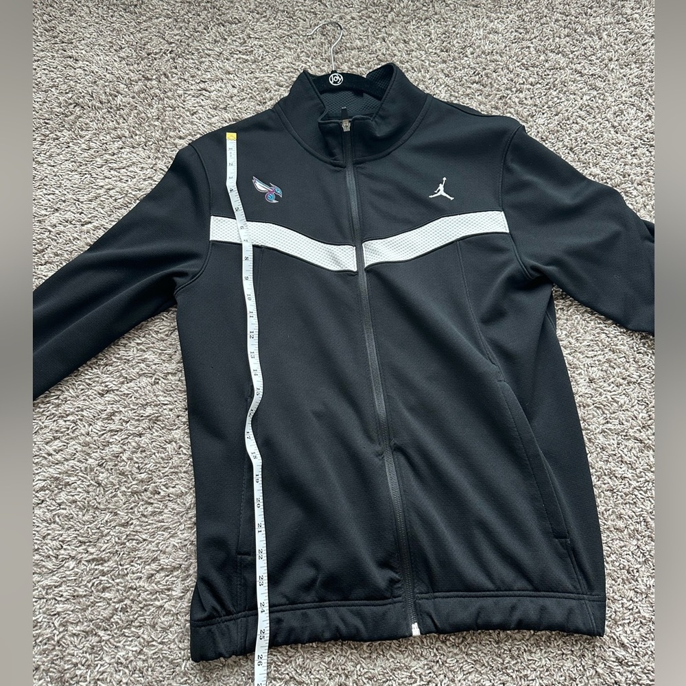 Nike size small charlotte black full zip jacket